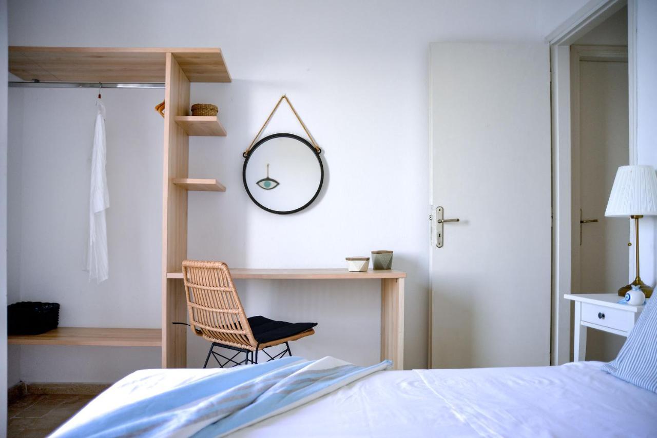 New! Paxoswhite Sea View Apartments & Studios! Gaios Exteriör bild