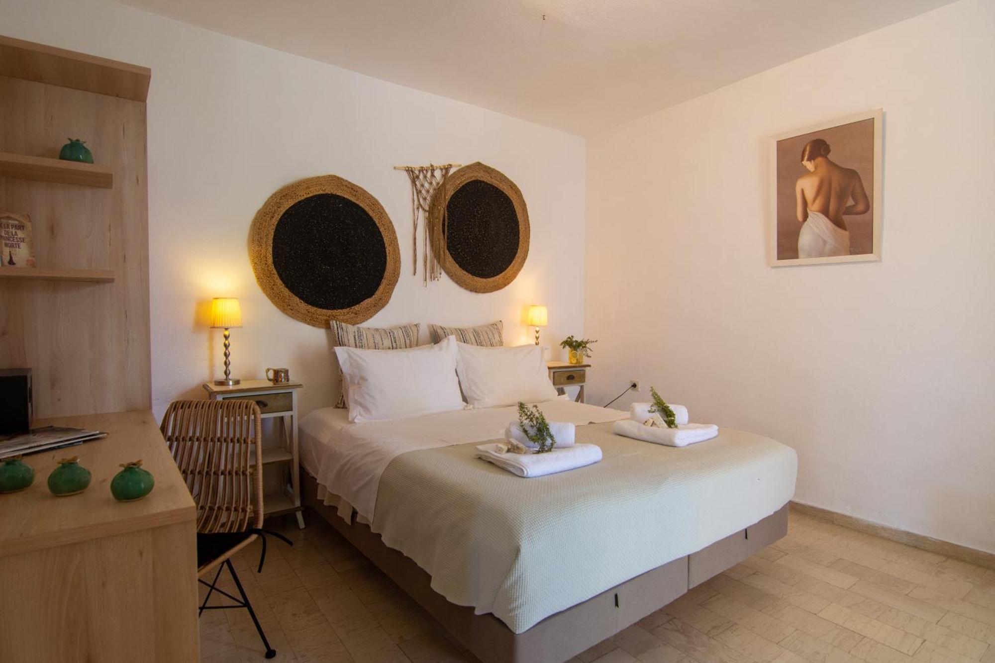 New! Paxoswhite Sea View Apartments & Studios! Gaios Exteriör bild